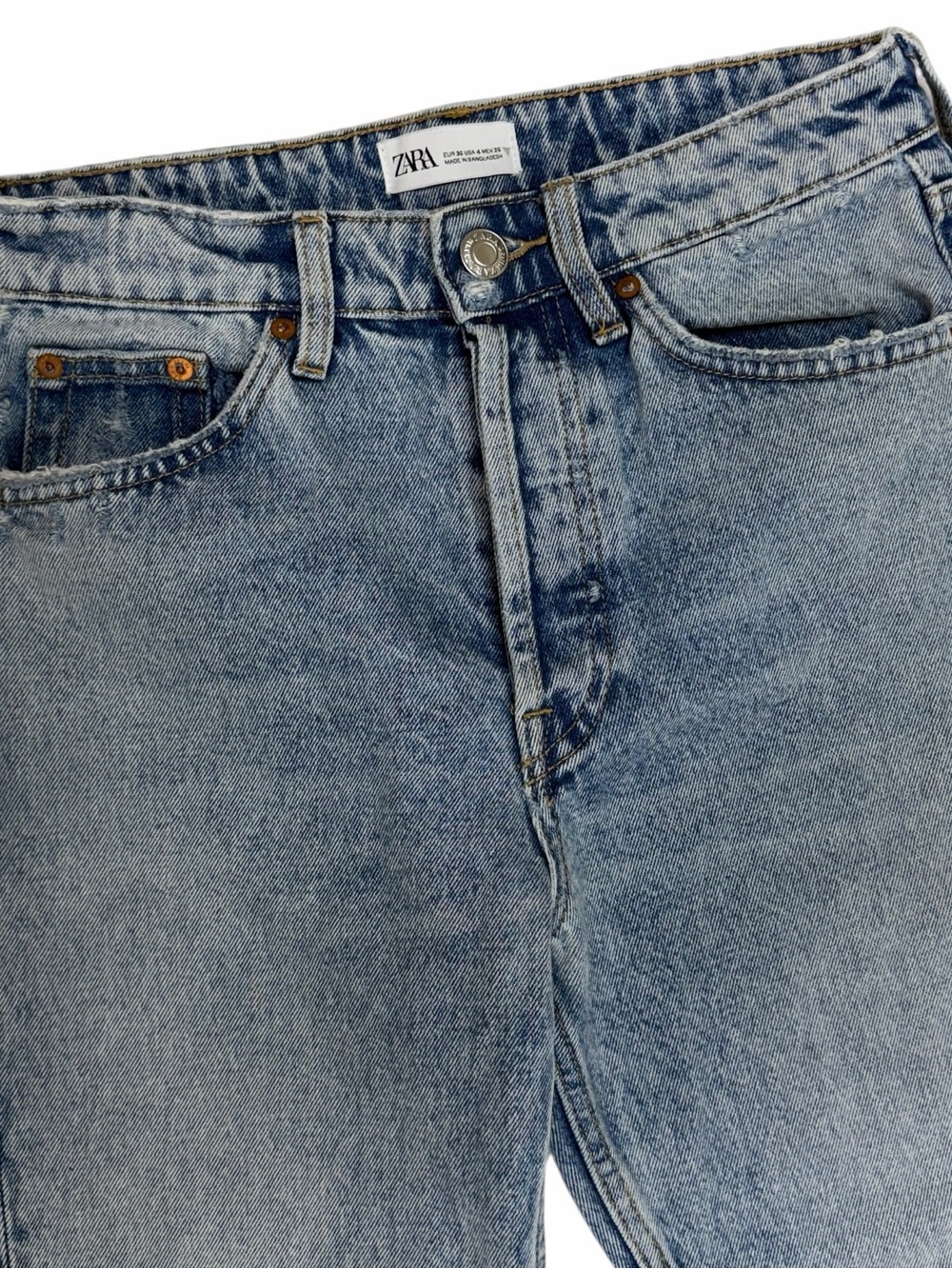 Zara Medium Wash Cropped Ankle Jeans